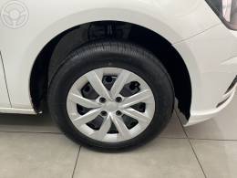 VOLKSWAGEN - GOL 1.0 12V MPI TOTALFLEX 4P MANUAL - 2019/2019 - BRANCA - R$ 42.500,00