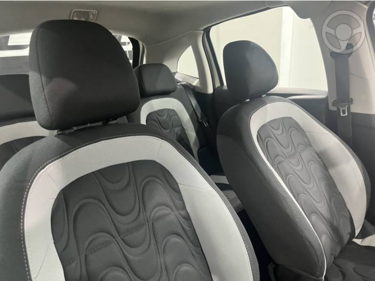 CITROËN - C3 1.5 TENDANCE 8V FLEX 4P MANUAL - 2014/2015 - BRANCA - R$ 43.500,00