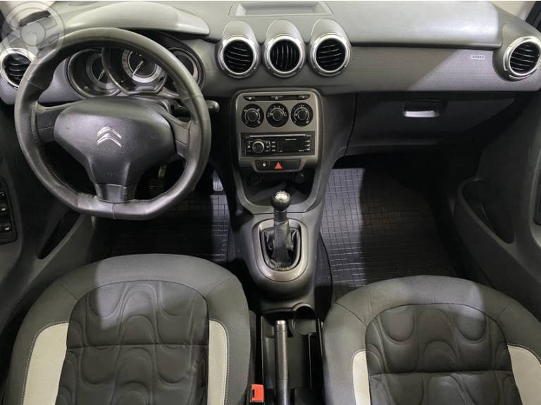 CITROËN - C3 1.5 TENDANCE 8V FLEX 4P MANUAL - 2013/2014 - PRETA - R$ 42.500,00