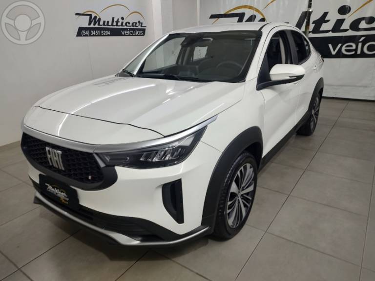 FIAT - FASTBACK 1.0 AUDACE 200 TURBO FLEX 4P AUTOMÁTICO - 2023/2023 - BRANCA - R$ 114.900,00