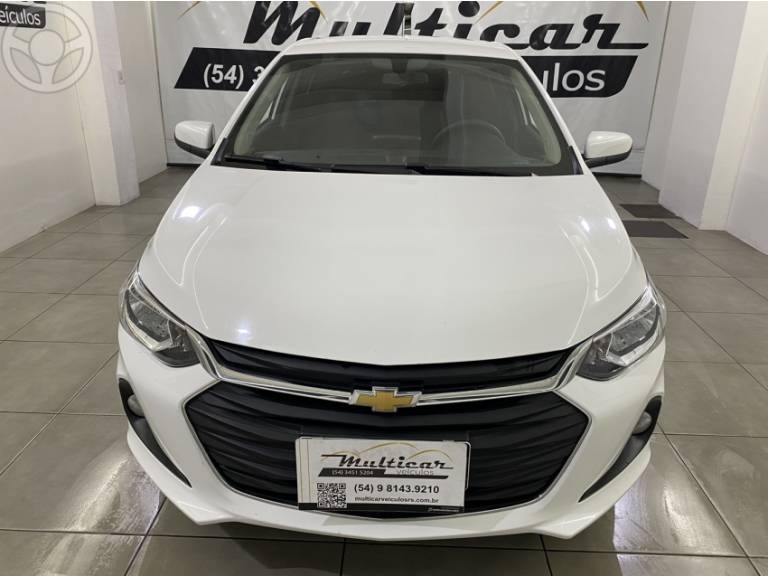 CHEVROLET - ONIX 1.0 SEDAN PLUS LT 12V FLEX 4P MANUAL - 2021/2021 - BRANCA - R$ 79.900,00