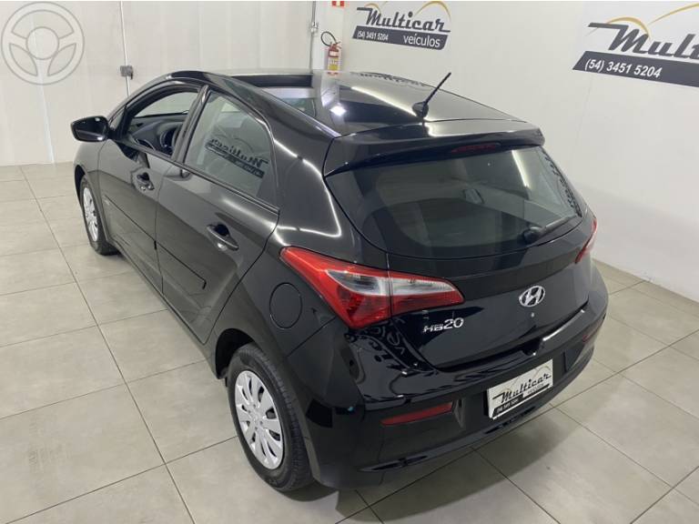 HYUNDAI - HB20 1.0 COMFORT PLUS 12V FLEX 4P MANUAL - 2016/2017 - PRETA - R$ 51.900,00