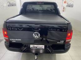 VOLKSWAGEN - AMAROK 3.0 V6 EXTREME CD DIESEL 4X4 AT 4P AUTOMÁTICO - 2020/2021 - PRETA - R$ 189.900,00