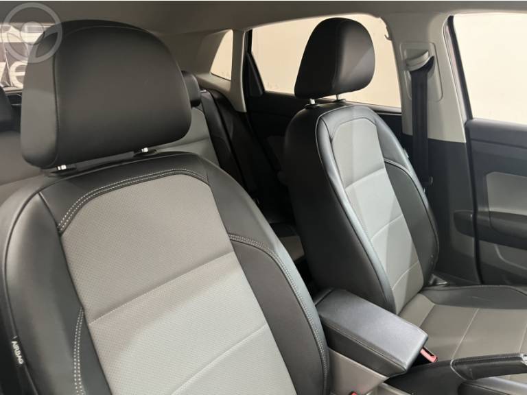 VOLKSWAGEN - POLO 1.0200 TSI HIGHLINE AUTOMÁTICO - 2018/2018 - CINZA - R$ 77.900,00
