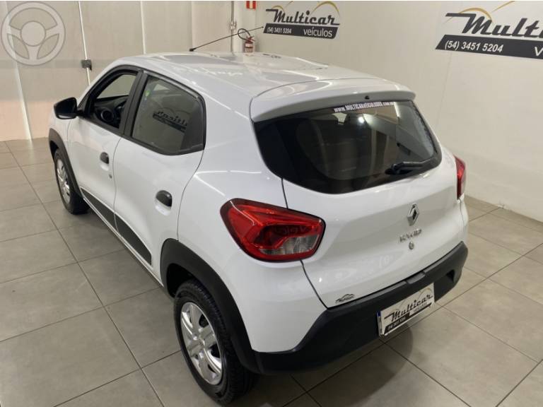 RENAULT - KWID 1.0 12V SCE FLEX ZEN MANUAL - 2021/2022 - BRANCA - R$ 49.500,00