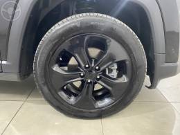 JEEP - COMPASS 2.0 16V FLEX LONGITUDE AUTOMÁTICO - 2021/2021 - PRETA - R$ 112.900,00