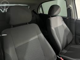 VOLKSWAGEN - GOL 1.0 12V MPI TOTALFLEX 4P MANUAL - 2019/2019 - BRANCA - R$ 41.900,00