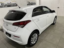 HYUNDAI - HB20 1.6 COMFORT PLUS 16V FLEX 4P MANUAL - 2018/2019 - BRANCA - R$ 63.900,00