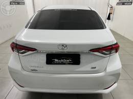 TOYOTA - COROLLA 2.0 XEI 16V FLEX 4P AUTOMÁTICO - 2022/2023 - BRANCA - R$ 133.900,00