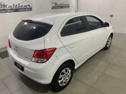 CHEVROLET - ONIX 1.0 MPFI LT 8V FLEX 4P MANUAL - 2012/2013 - BRANCA - R$ 45.500,00