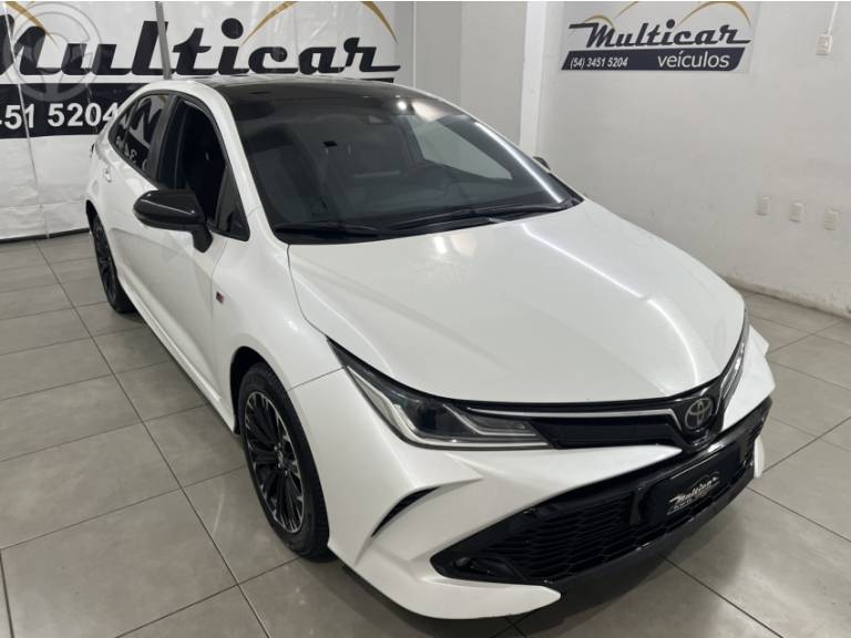 TOYOTA - COROLLA 2.0 GR SPORT 16V FLEX 4P AUTOMÁTICO - 2022/2023 - BRANCA - R$ 144.500,00