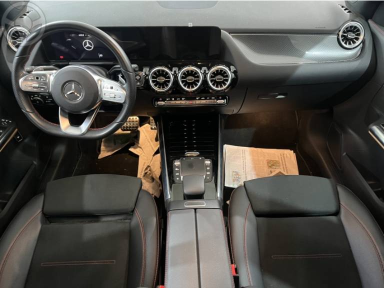 MERCEDES-BENZ - GLA 200 1.3 GCI AMG LINE 4P AUTOMÁTICO - 2022/2023 - CINZA - R$ 274.900,00