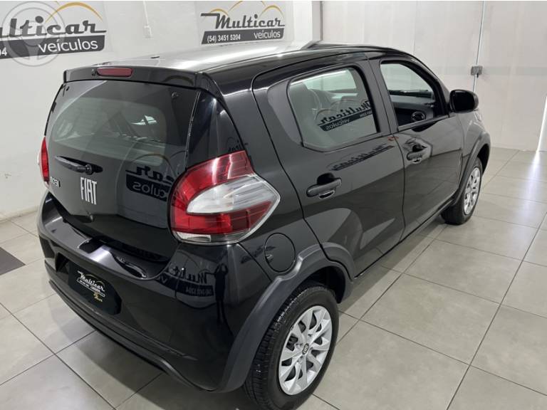 FIAT - MOBI 1.0 8V EVO FLEX LIKE. MANUAL - 2024/2024 - PRETA - R$ 57.900,00