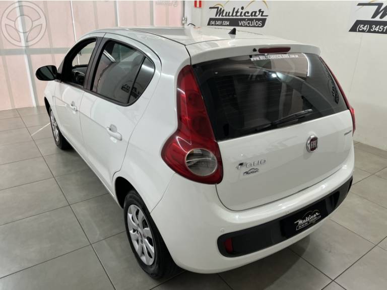 FIAT - PALIO 1.0 MPI ATTRACTIVE 8V FLEX 4P MANUAL - 2017/2017 - BRANCA - R$ 43.900,00
