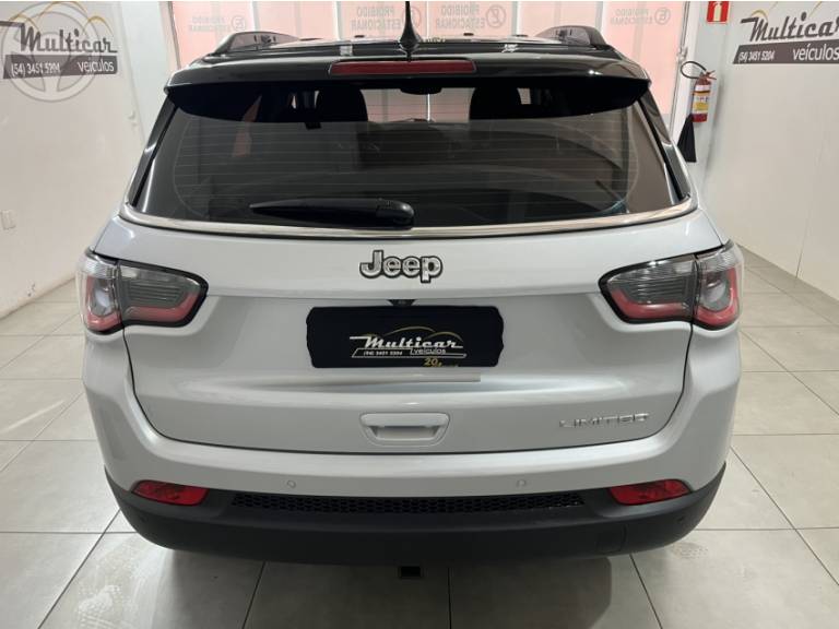 JEEP - COMPASS 2.0 16V FLEX LIMITED AUTOMÁTICO - 2017/2017 - PRATA - R$ 91.900,00