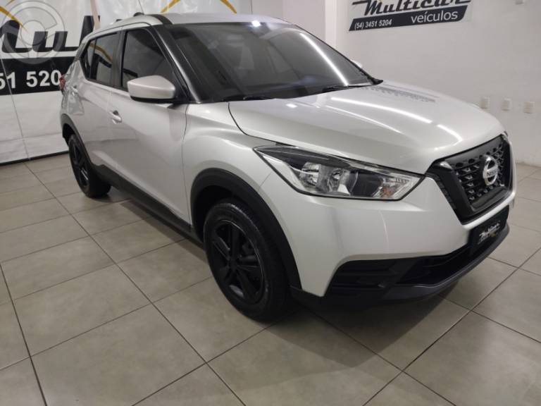 NISSAN - KICKS 1.6 ACTIVE 16V FLEX 4P AUTOMÁTICO - 2020/2021 - PRATA - R$ 87.500,00