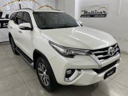 TOYOTA - HILUX SW4 2.8 SRX 4X4 16V TURBO INTERCOOLER DIESEL 4P AUTOMÁTICO - 2017/2017 - BRANCA - R$ 214.000,00