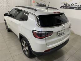 JEEP - COMPASS 2.0 16V FLEX LONGITUDE AUTOMÁTICO - 2017/2018 - BRANCA - R$ 95.900,00