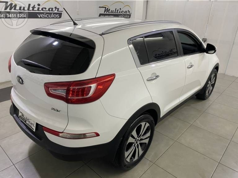 KIA MOTORS - SPORTAGE 2.0 EX 4X2 16V FLEX 4P AUTOMÁTICO - 2014/2014 - BRANCA - R$ 81.900,00