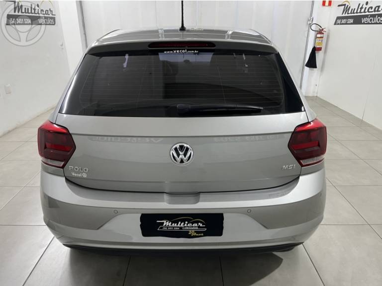 VOLKSWAGEN - POLO 1.6 MSI TOTAL FLEX MANUAL - 2021/2021 - PRATA - R$ 74.500,00