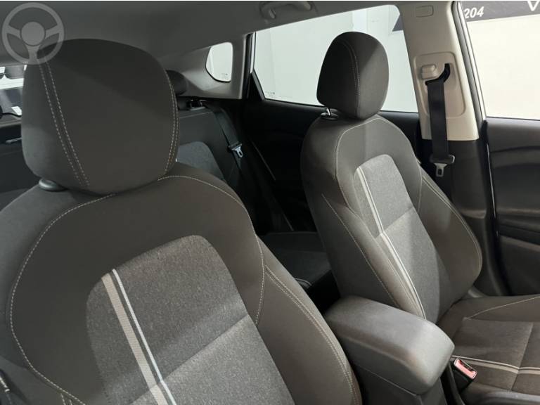 CHEVROLET - TRACKER 1.0 12V LT TURBO FLEX 4P AUTOMÁTICO - 2023/2024 - BRANCA - R$ 106.900,00