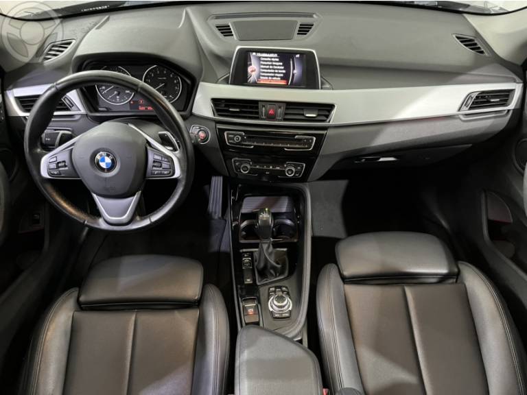 BMW - X1 2.0 16V TURBO XDRIVE25I SPORT 4P AUTOMÁTICO - 2016/2016 - PRETA - R$ 119.900,00