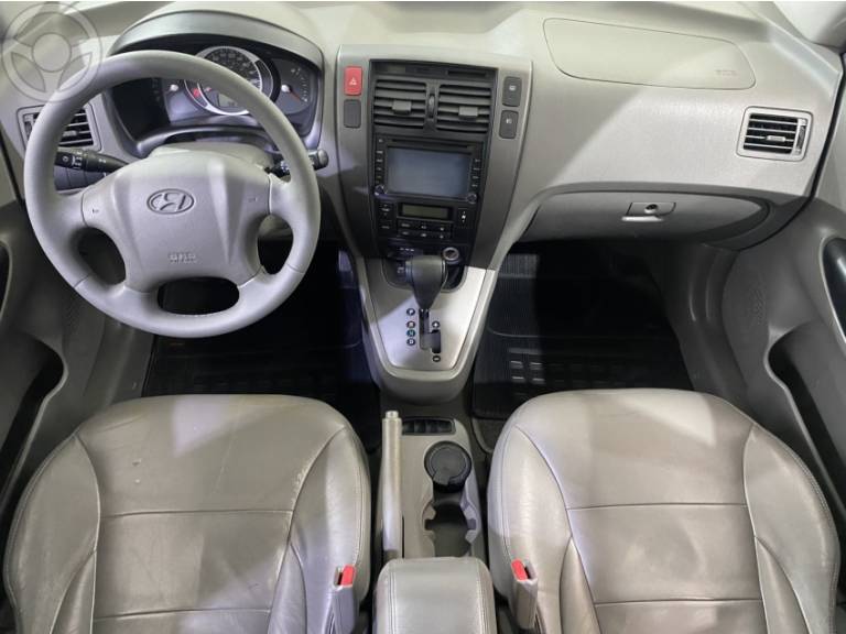 HYUNDAI - TUCSON 2.0 MPFI GLS 16V 143CV 2WD FLEX 4P AUTOMÁTICO - 2014/2014 - PRATA - R$ 50.500,00