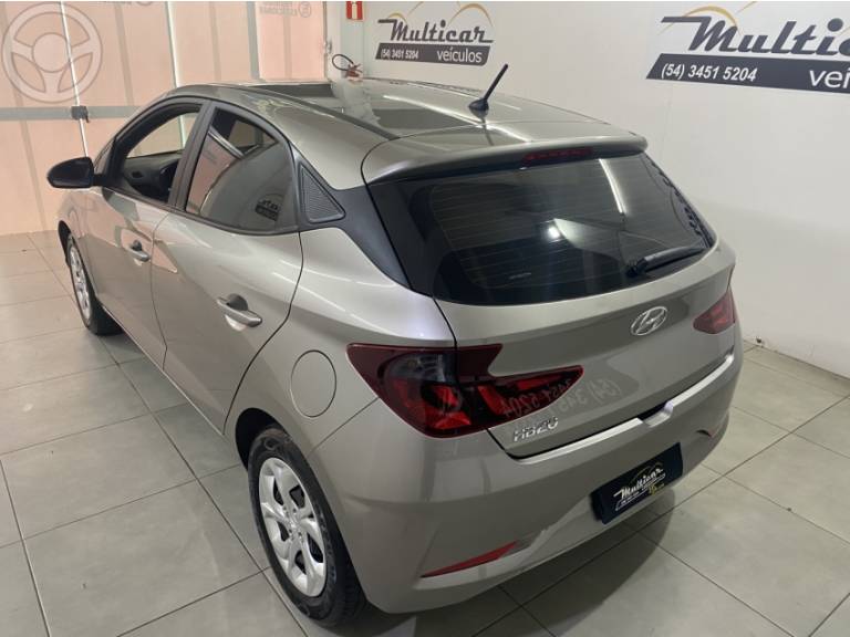 HYUNDAI - HB20 1.0 VISION 12V FLEX 4P MANUAL - 2021/2022 - PRATA - R$ 64.500,00