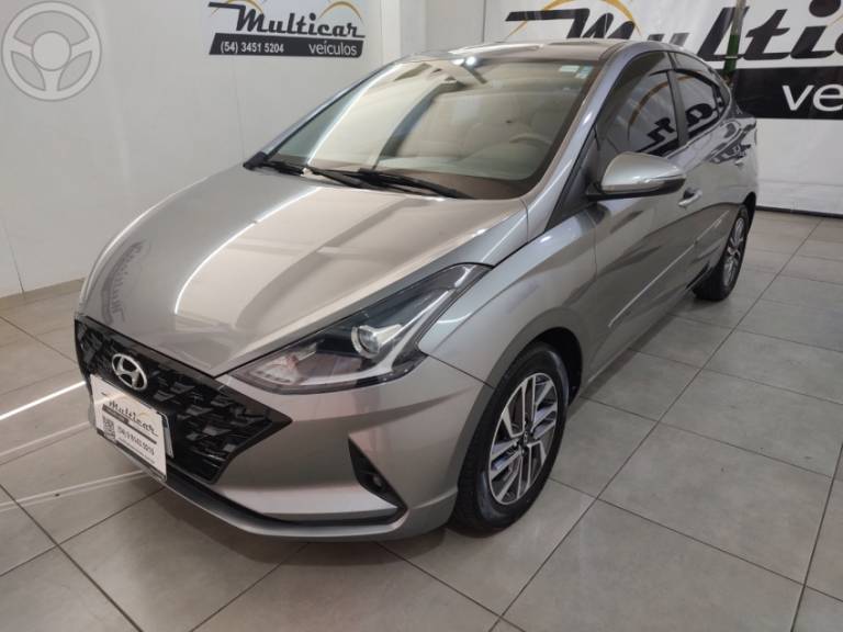 HYUNDAI - HB20S 1.0 DIAMOND 12V TURBO FLEX 4P AUTOMÁTICO - 2020/2021 - CINZA - R$ 82.500,00