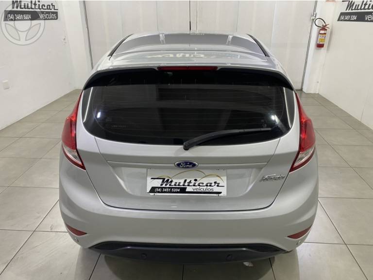 FORD - FIESTA 1.6 SEL HATCH 16V FLEX 4P AUTOMÁTICO - 2018/2018 - PRATA - R$ 59.900,00