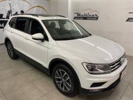 VOLKSWAGEN - TIGUAN 1.4 ALLSPACE 250 TSI FLEX 4P - 2019/2020 - BRANCA - R$ 131.900,00