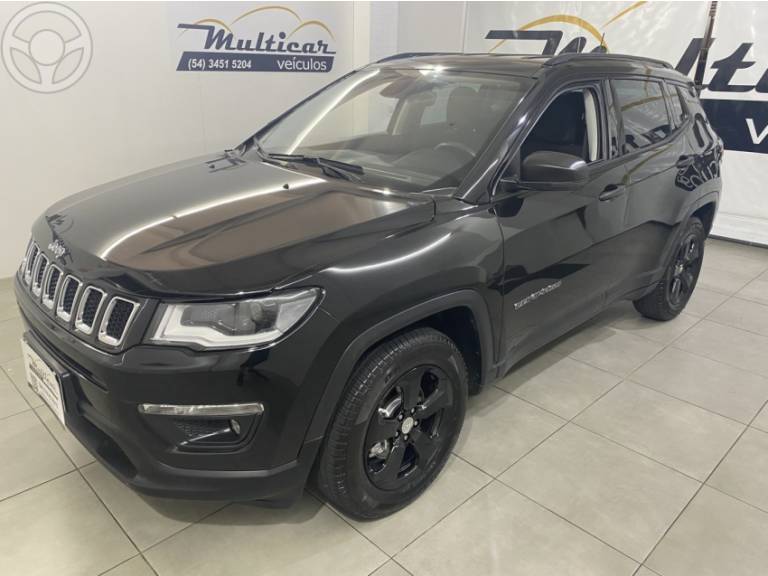 JEEP - COMPASS 2.0 SPORT 4X2 16V 4P AUTOMÁTICO - 2017/2018 - PRETA - R$ 92.900,00