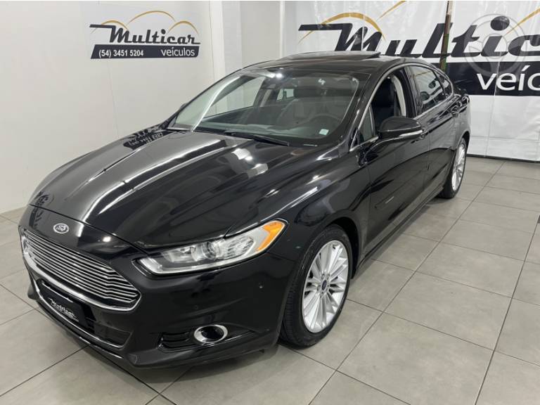 FORD - FUSION 2.0 TITANIUM AWD 16V 4P AUTOMÁTICO - 2014/2015 - PRETA - R$ 78.500,00