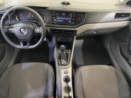 VOLKSWAGEN - POLO 1.0MPI TOTAL FLEX MANUAL - 2018/2018 - BRANCA - R$ 62.900,00