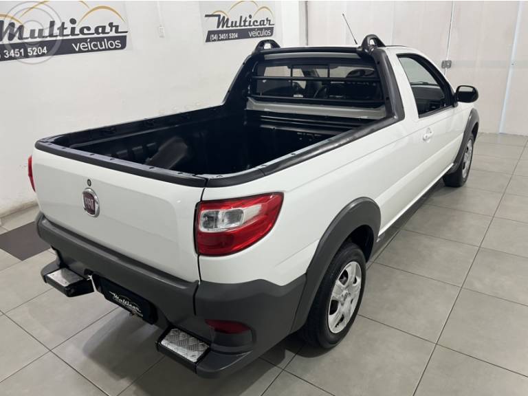 FIAT - STRADA 1.4 MPI HARD WORKING CS 8V FLEX 2P MANUAL - 2016/2017 - BRANCA - R$ 52.900,00