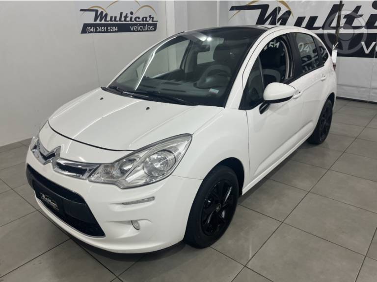 CITROËN - C3 1.5 TENDANCE 8V FLEX 4P MANUAL - 2014/2015 - BRANCA - R$ 43.500,00