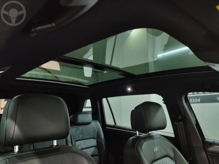 VOLKSWAGEN - TIGUAN 2.0 ALLSPACE R-LINE 350 TSI 4X4 4P - 2018/2018 - PRETA - R$ 154.900,00