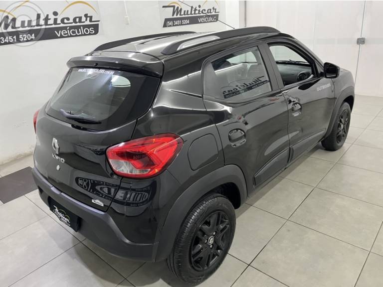 RENAULT - KWID 1.0 12V OUTSIDER FLEX 4P MANUAL - 2021/2022 - PRETA - R$ 52.500,00
