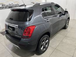 CHEVROLET - TRACKER 1.8 MPFI LTZ 4X2 16V FLEX 4P AUTOMÁTICO - 2015/2015 - CINZA - R$ 69.900,00
