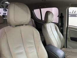 CHEVROLET - TRAILBLAZER 2.8 LTZ 4X4 16V TURBO DIESEL 4P AUTOMÁTICO - 2014/2014 - BRANCA - R$ 122.900,00