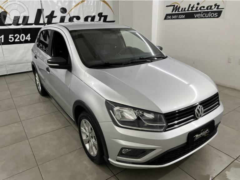 VOLKSWAGEN - GOL 1.0 MI TRACK 8V FLEX 4P MANUAL - 2018/2018 - PRATA - R$ 47.900,00