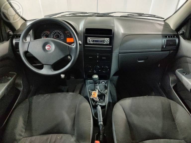 FIAT - STRADA 1.4 MPI WORKING CD 8V FLEX 2P MANUAL - 2011/2012 - CINZA - R$ 54.500,00