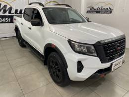 NISSAN - FRONTIER 2.3 PRO4X 4X4 CD BI-TURBO DIESEL 4P AUTOMÁTICO - 2022/2023 - BRANCA - R$ 227.900,00