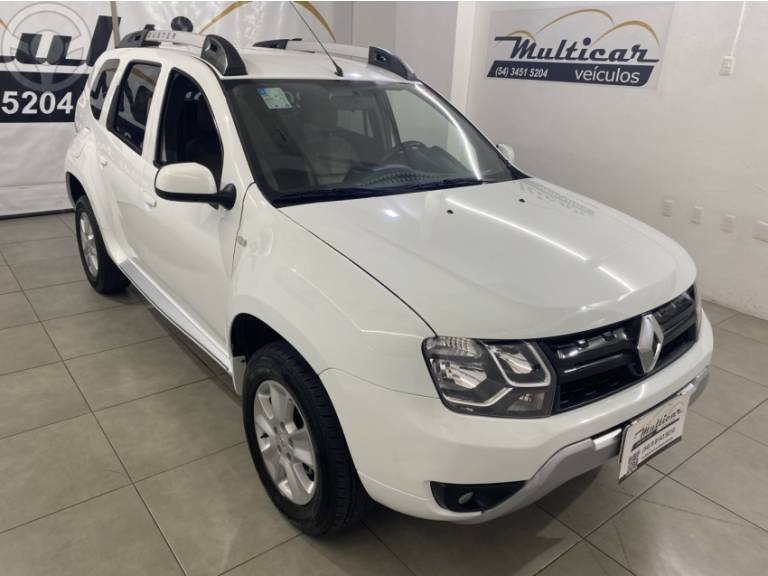 RENAULT - DUSTER 2.0 DYNAMIQUE 4X2 16V FLEX 4P AUTOMÁTICO - 2016/2016 - BRANCA - R$ 61.900,00