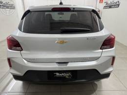 CHEVROLET - ONIX 1.0 LTZ 12V TURBO FLEX 4P MANUAL - 2022/2023 - PRATA - R$ 81.900,00