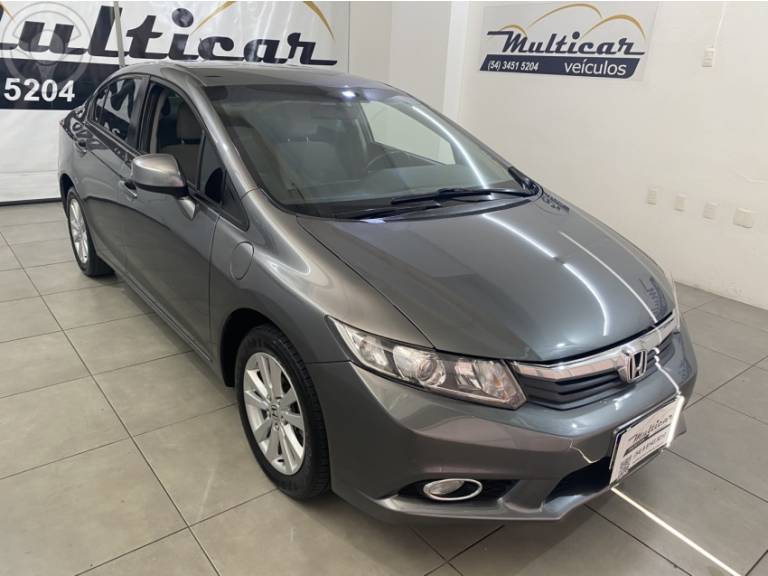 HONDA - CIVIC 1.8 LXS 16V FLEX 4P AUTOMÁTICO - 2012/2012 - CINZA - R$ 65.900,00