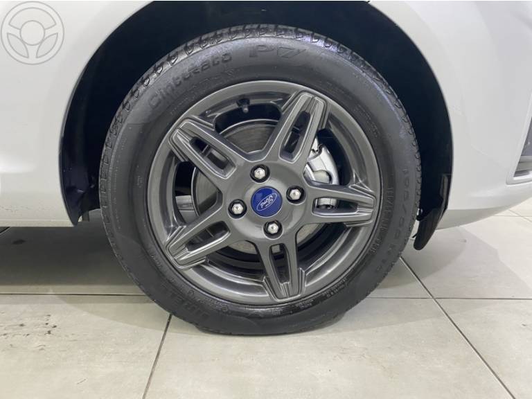 FORD - FIESTA 1.6 SEL HATCH 16V FLEX 4P AUTOMÁTICO - 2018/2018 - PRATA - R$ 59.900,00