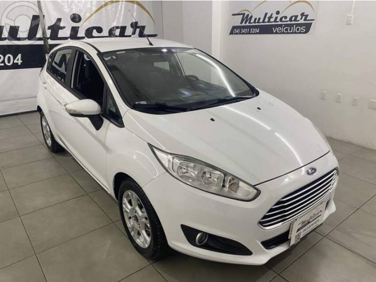 FORD - FIESTA 1.6 SE HATCH 16V FLEX 4P AUTOMÁTICO - 2014/2014 - BRANCA - R$ 44.500,00