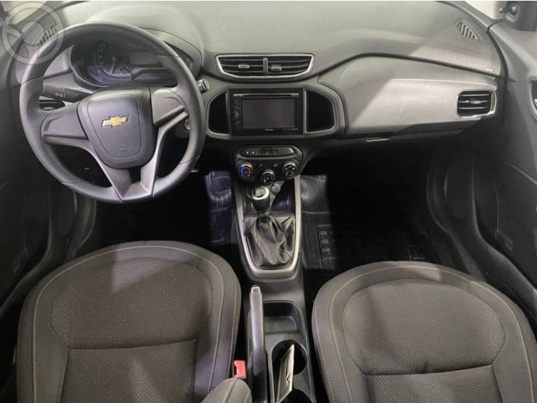 CHEVROLET - ONIX 1.0 MPFI LT 8V FLEX 4P MANUAL - 2012/2013 - BRANCA - R$ 45.500,00