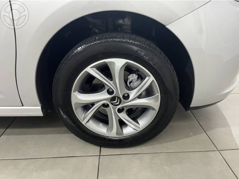 CITROËN - C3 1.6 TENDANCE 16V FLEX 4P AUTOMÁTICO - 2014/2015 - PRATA - R$ 44.900,00